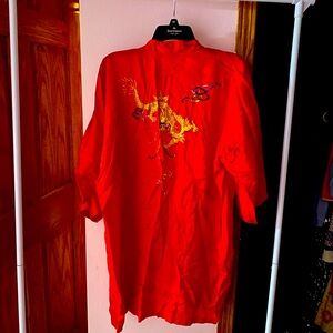 Vintage Silver Lake Red Chinese Dragon Embroidered Kimono Robe. Size Large
